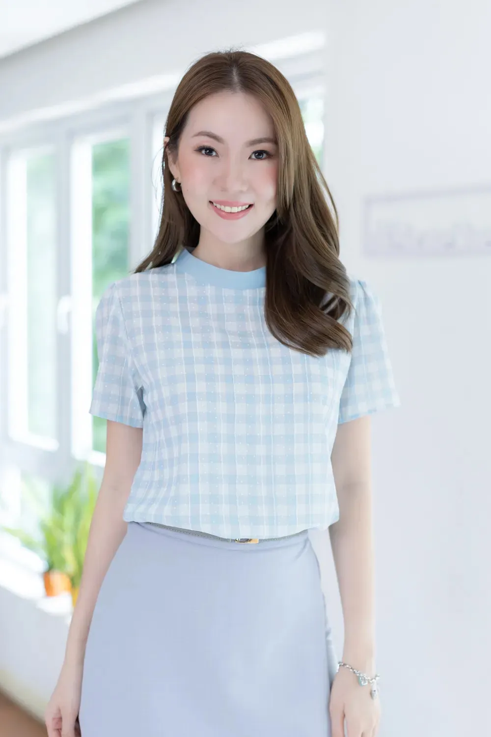 NT2519 Band Collar Icing Blouse – Gauzy Blue