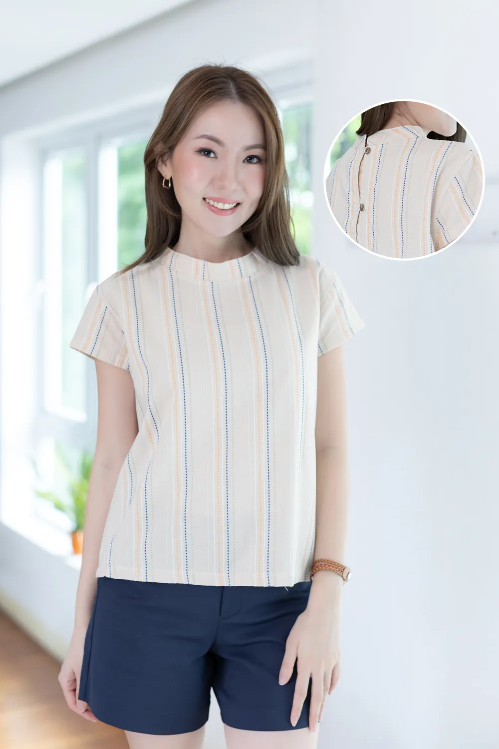 PT0144 Back-Button Breeze Top – Dash Cream