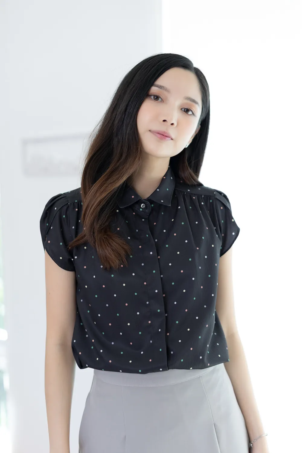 MN0222 Polka Dot Petal Sleeve Shirt – Black - Image 8