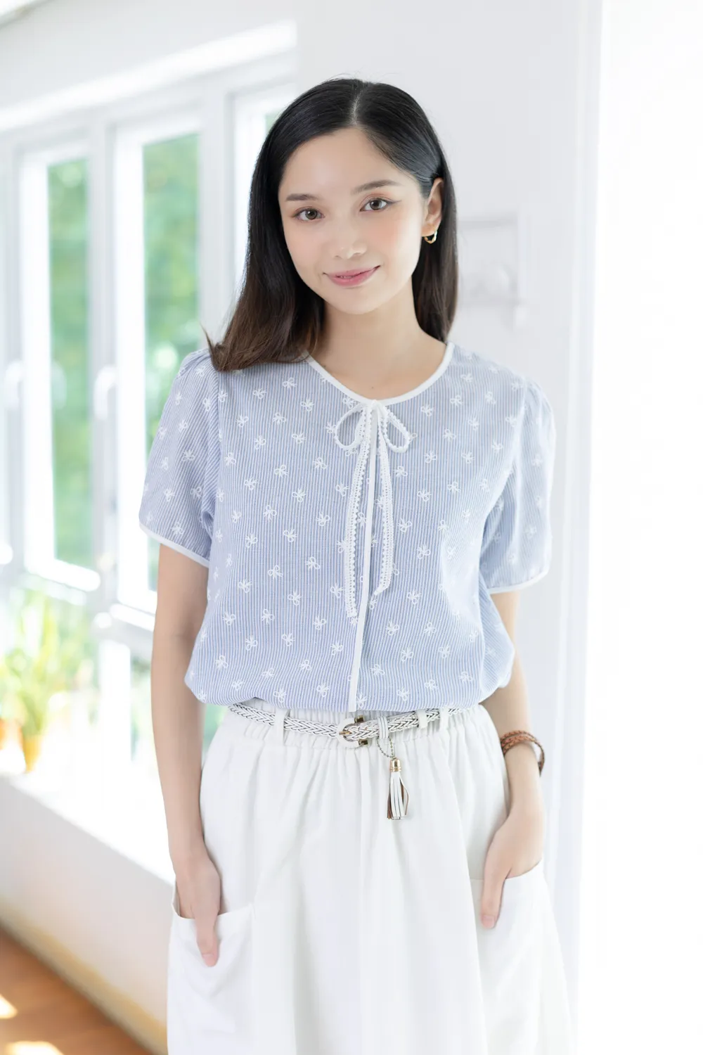 MT1556 Striped Cotton Bow Blouse – Blue