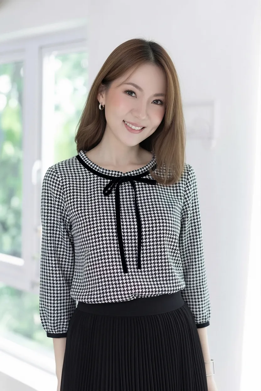 MT4834 Ruff Collar Shinori Blouse – White