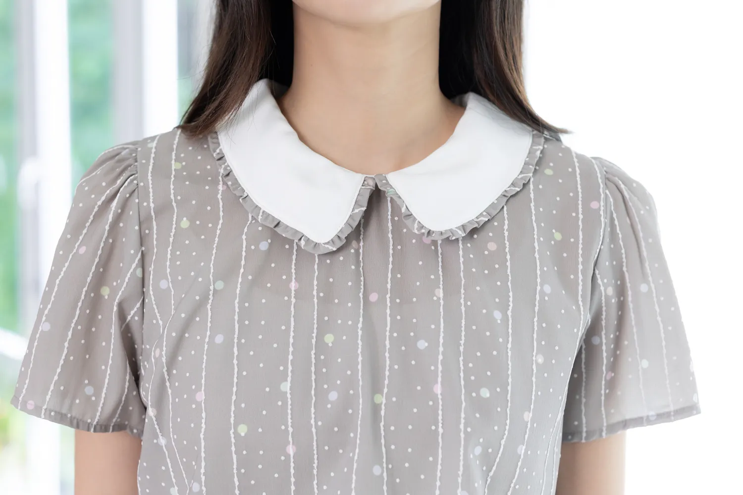 Alternative view of MT7101 Frill Peter Pan Collar Dot Blouse – Gauzy Taupe