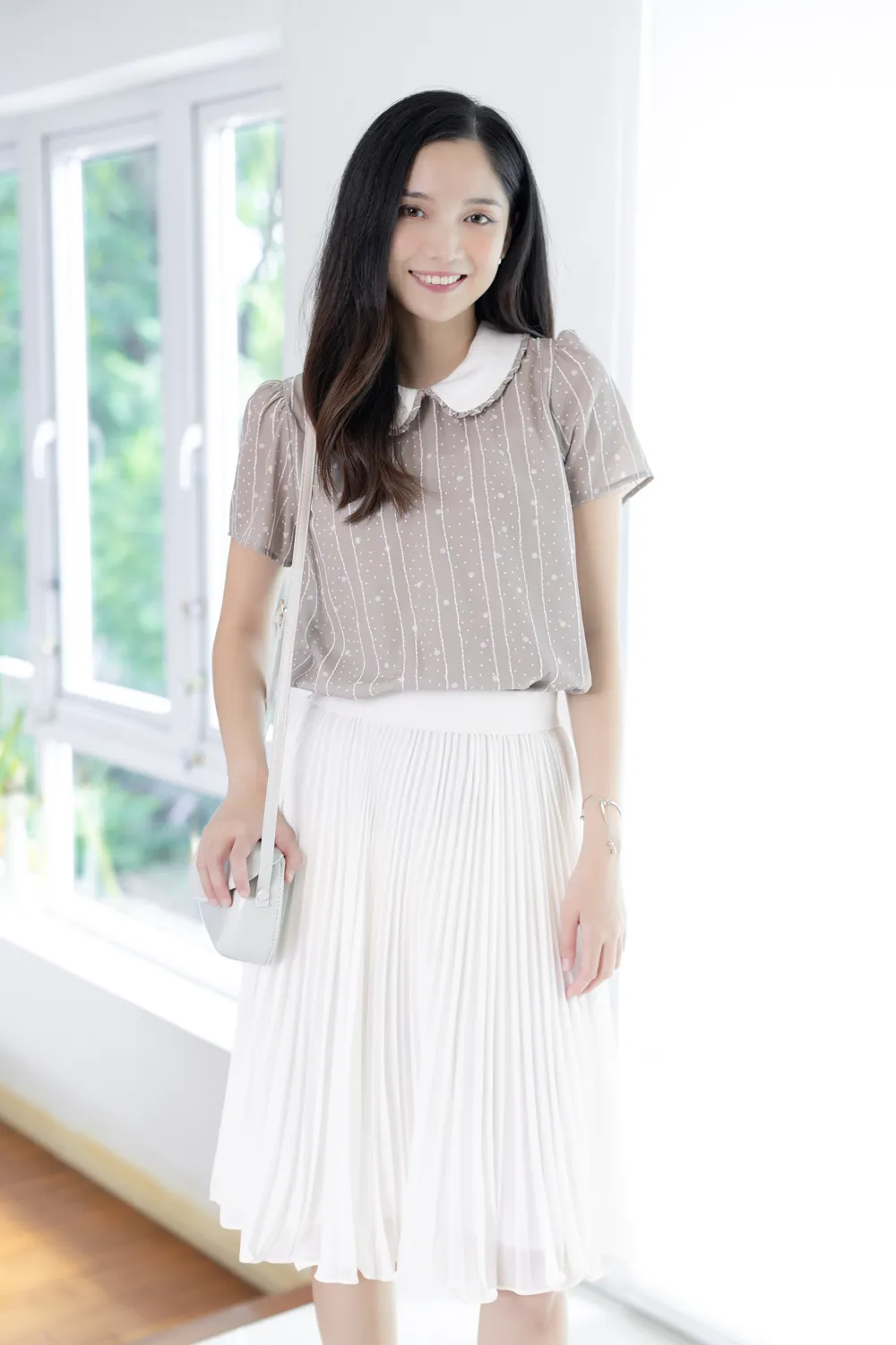 MT7101 Frill Peter Pan Collar Dot Blouse – Gauzy Taupe - Image 5