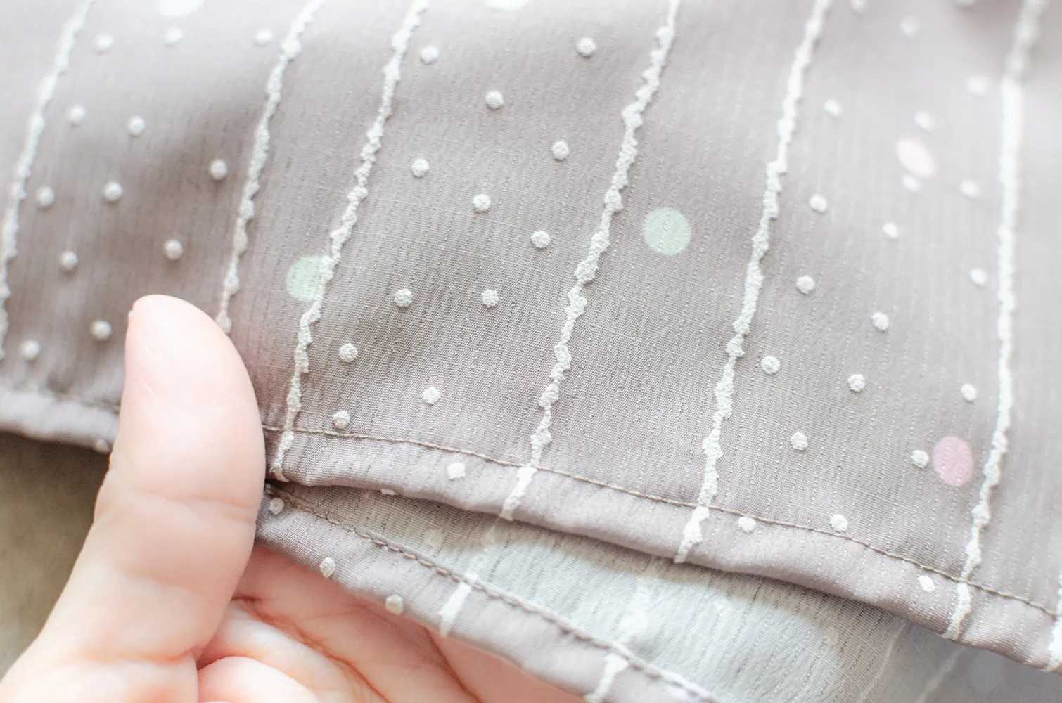 MT7101 Frill Peter Pan Collar Dot Blouse – Gauzy Taupe - Image 9