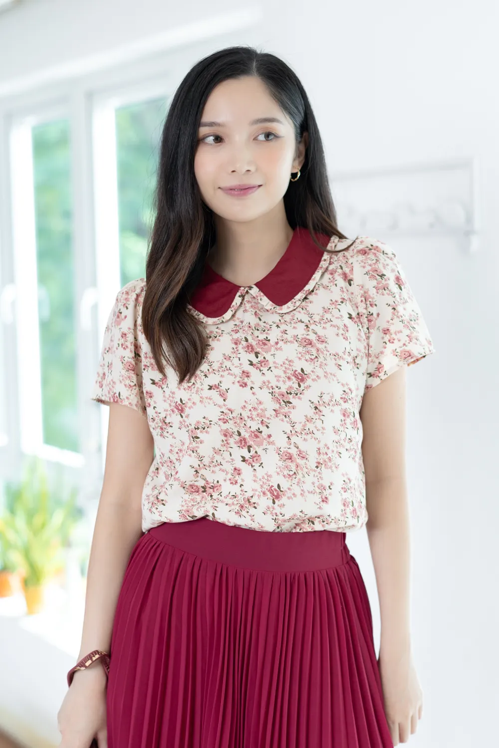 MT7101 Frill Peter Pan Collar Floral Blouse – Cream