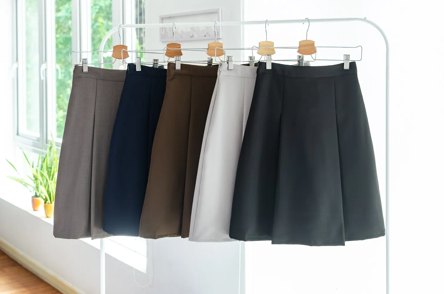 PK04 Pleated A-line Skirt – Navy - Image 6