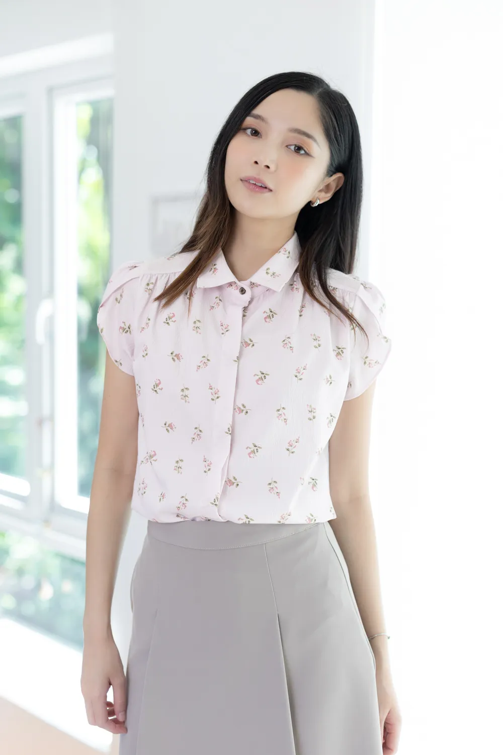 MN0222 Rosie Petal Sleeve Shirt – Pale Pink