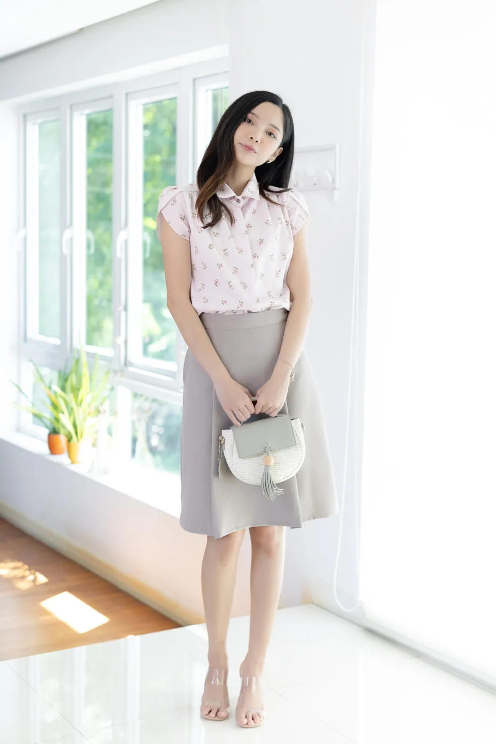 MN0222 Rosie Petal Sleeve Shirt – Pale Pink - Image 3