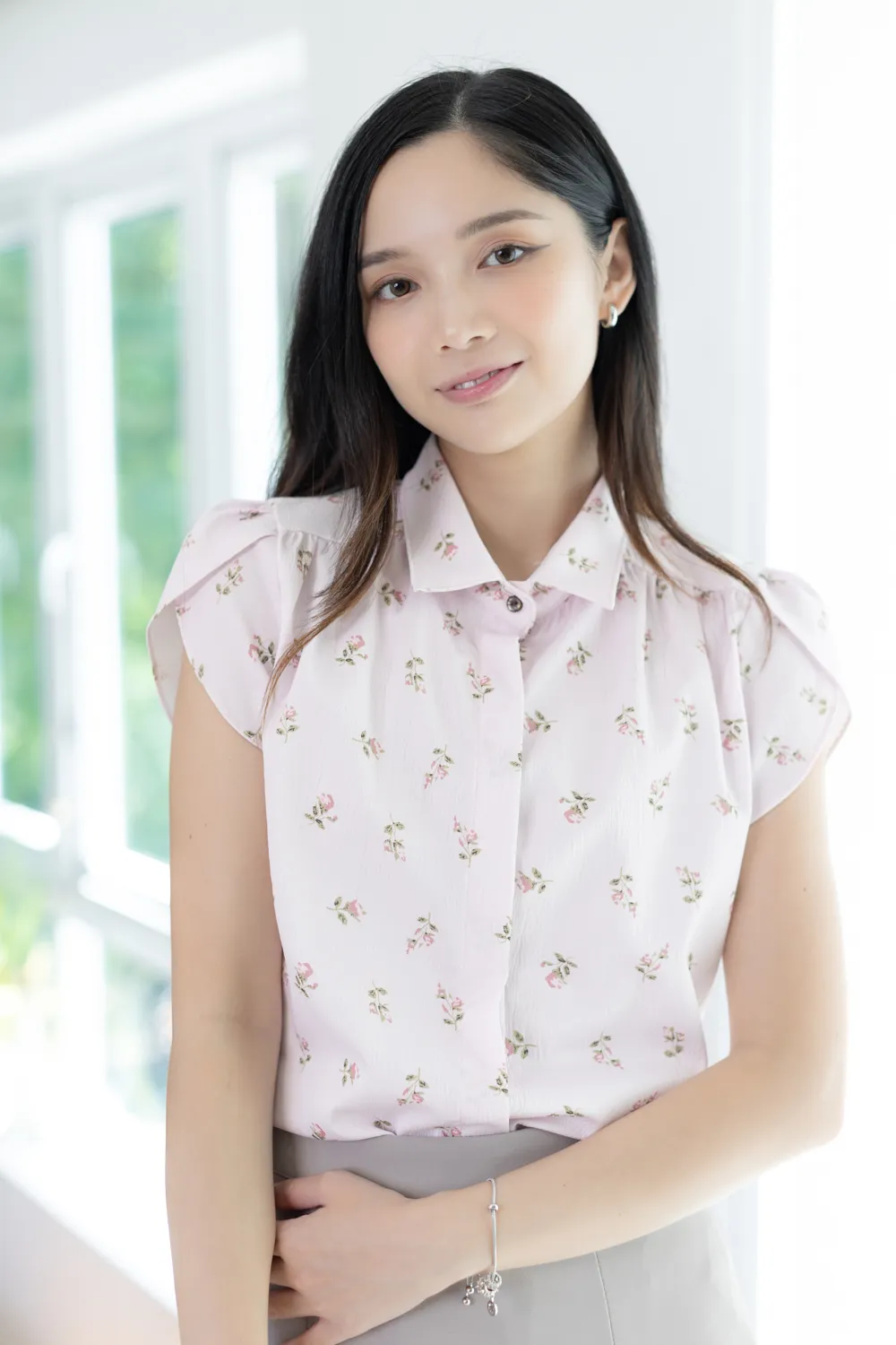 MN0222 Rosie Petal Sleeve Shirt – Pale Pink - Image 7