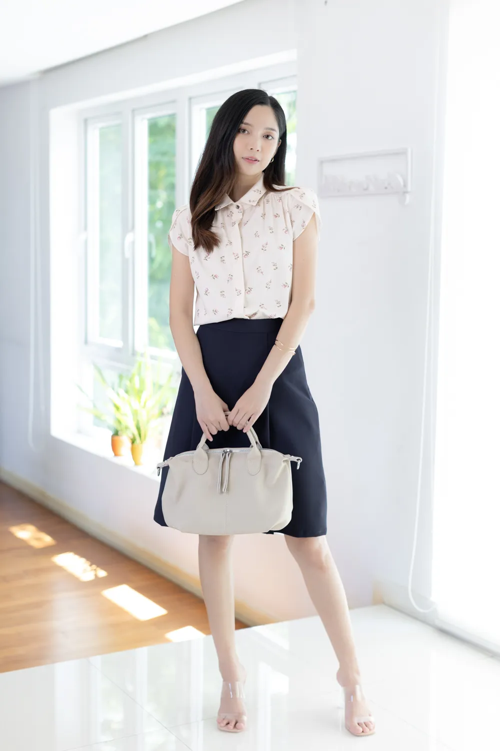 MN0222 Rosie Petal Sleeve Shirt – Vanilla - Image 4