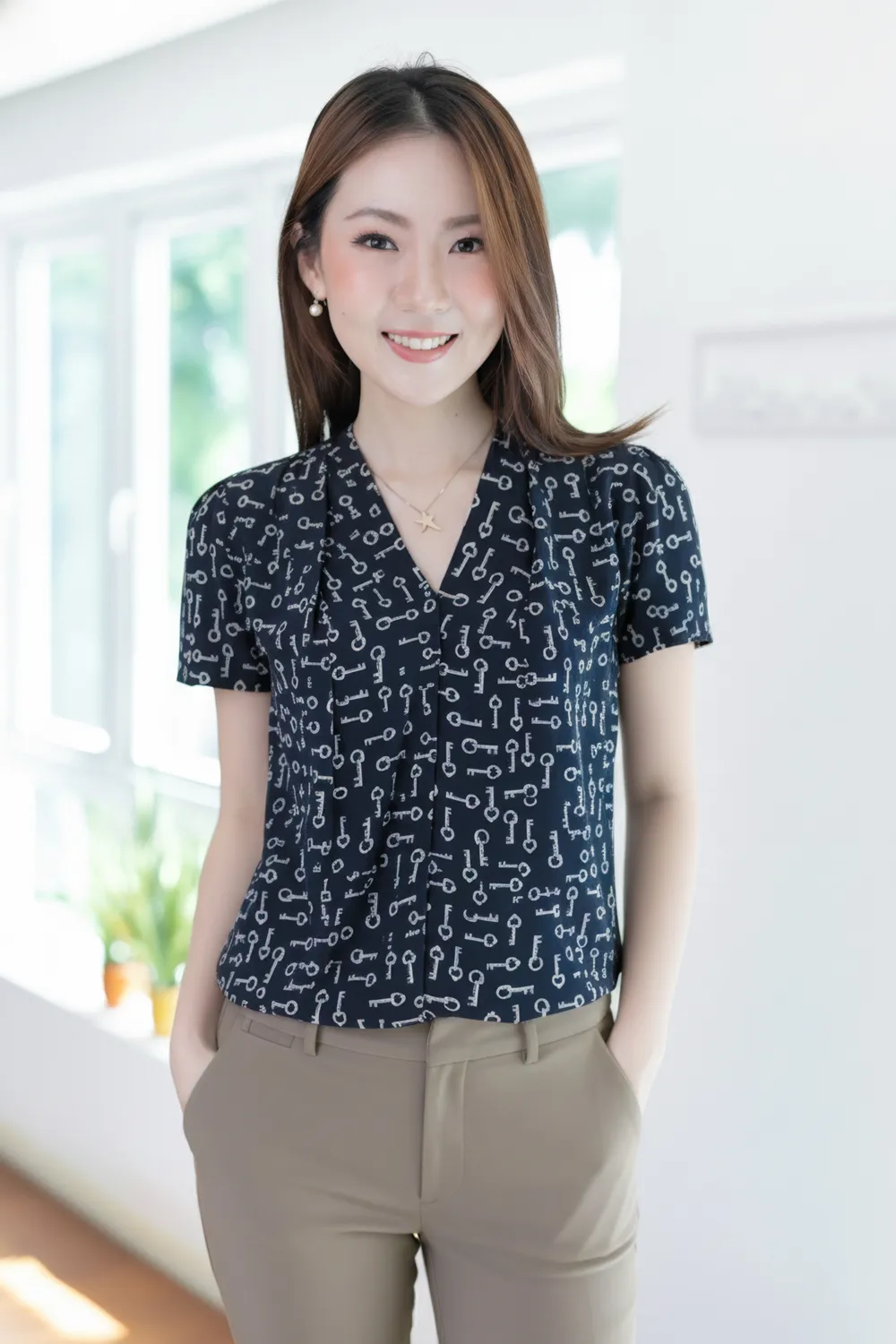 MT0601 V-Collar Key Print Blouse – Navy Blue