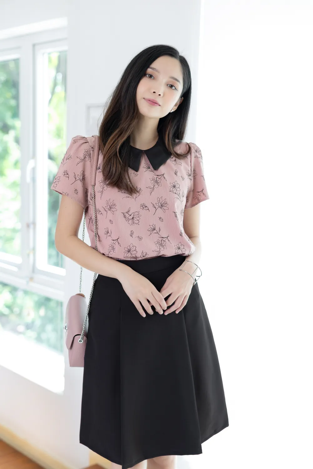 MT1301 Point Collar Floral Crinkled Blouse – Faded Rosy Pink - Image 7