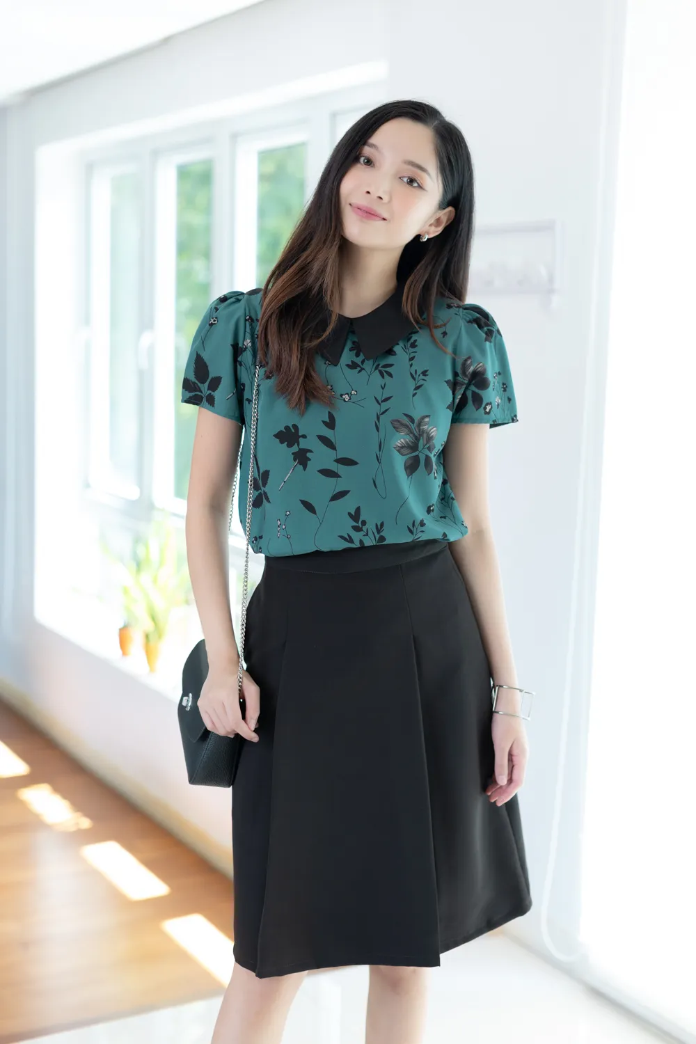 MT1301 Point Collar Twig Blouse – Teal Green - Image 7