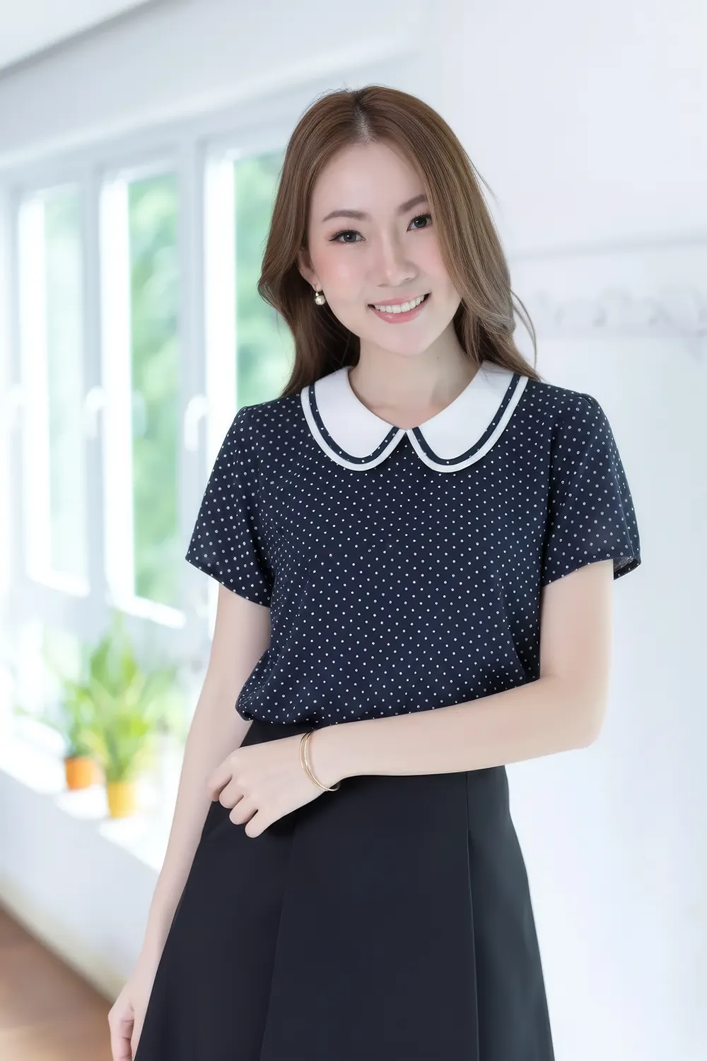 MT4101 Trimmed Peter Pan Dot Collar Blouse – Navy