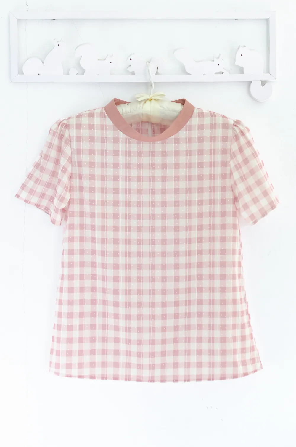 Alternative view of NT2519 Band Collar Icing Blouse – Gauzy Pink