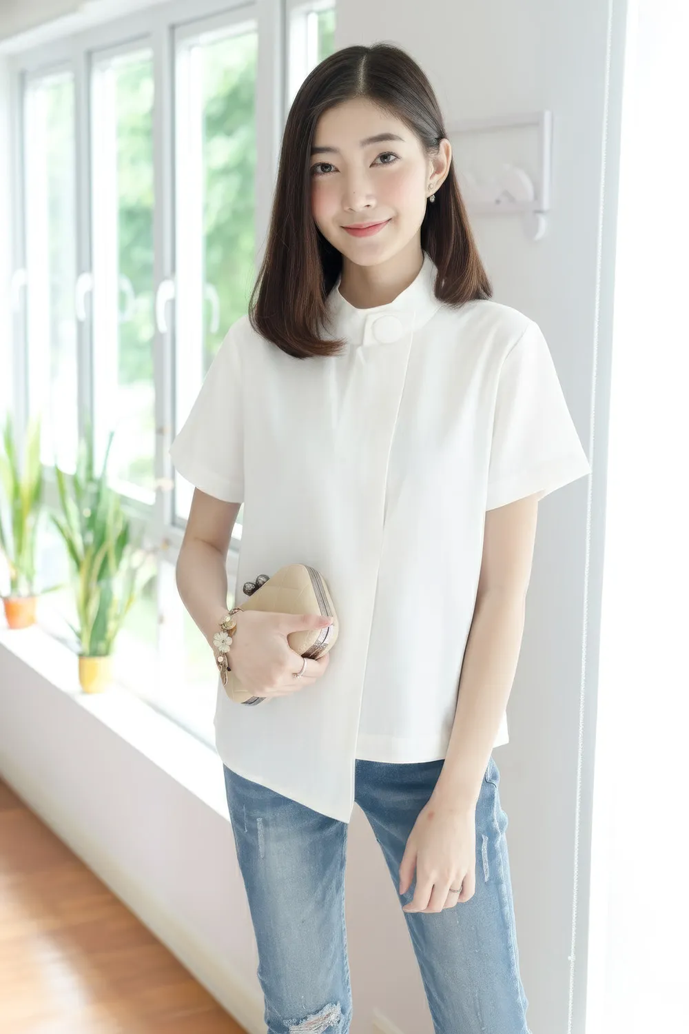 NT500 Asym Plain Crop Top – White