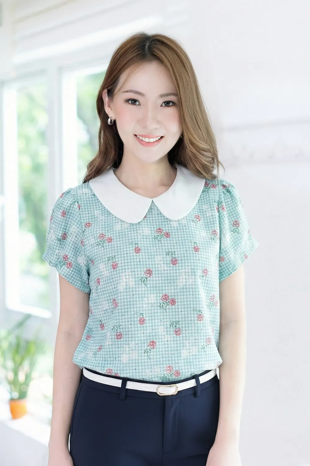MT0106 Peter Pan Collar Folded Sleeve Blouse – Green Gingham