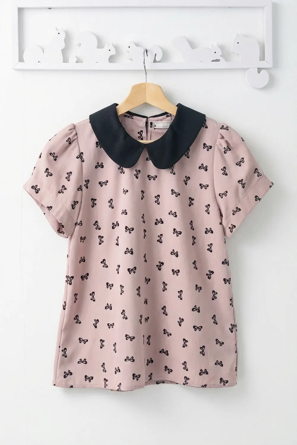 Alternative view of MT0106 Peter Pan Collar Folded Sleeve Crinkled Blouse – Taro