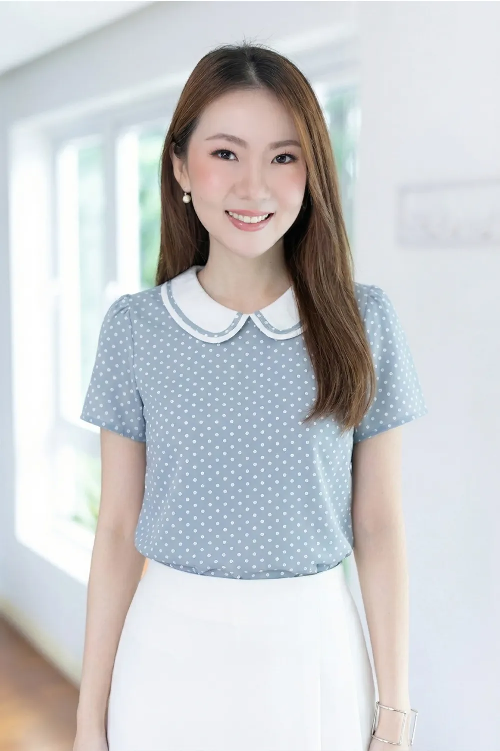 MT4101 Trimmed Peter Pan Dot Collar Blouse – Blue