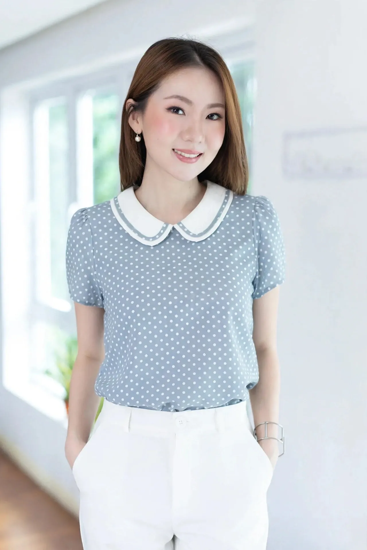 MT4101 Trimmed Peter Pan Dot Collar Blouse – Faded Blue