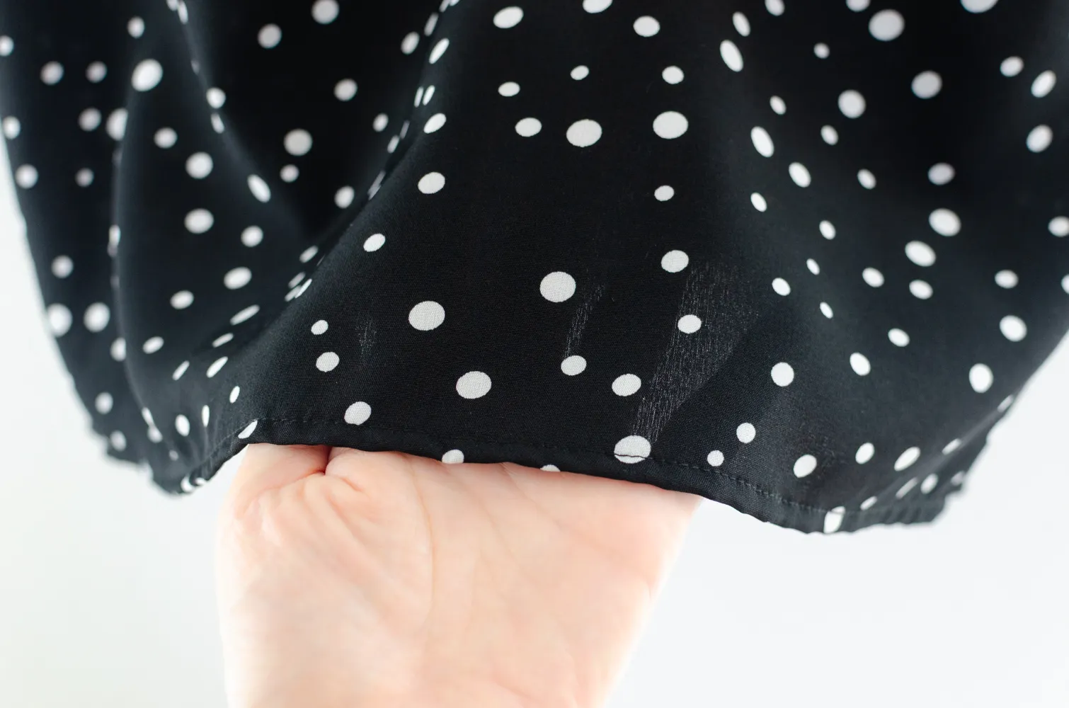 MT4834 Ruff Collar Dot Blouse – Black - Image 4