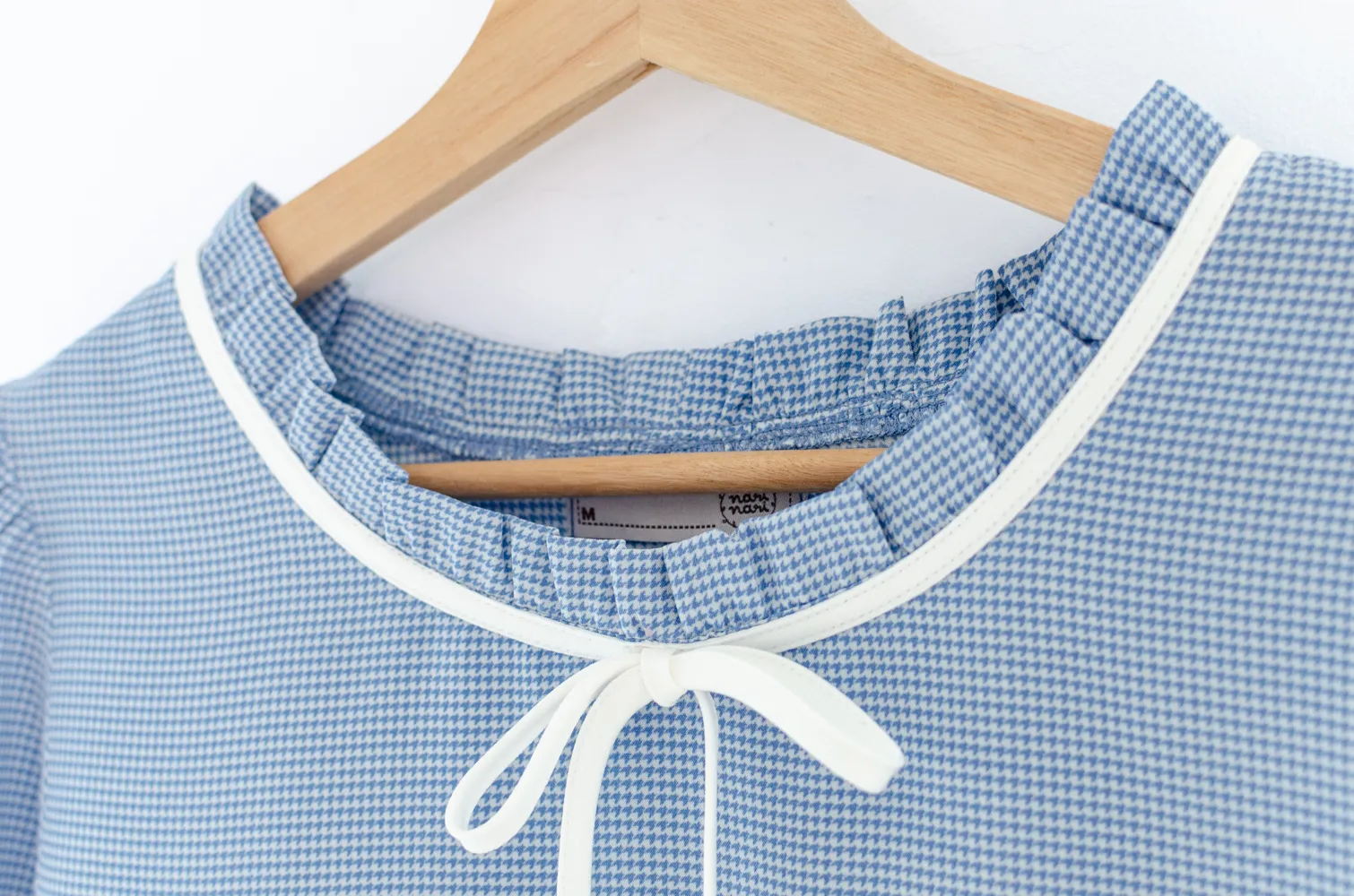 MT4834 Ruff Collar Shinori Blouse – Blue - Image 4