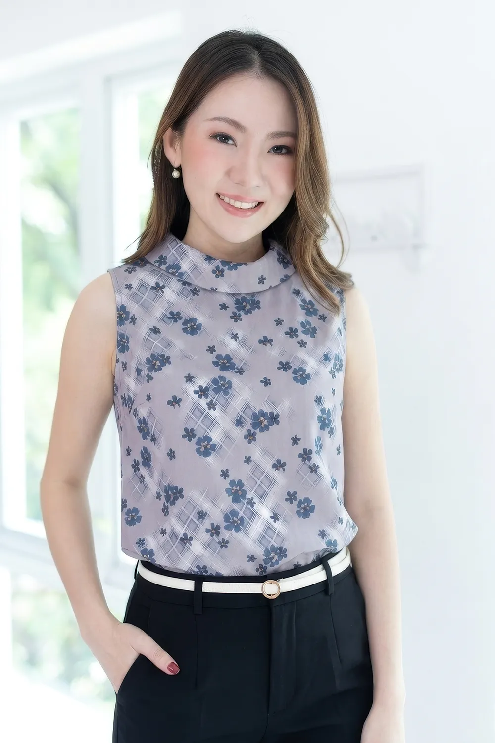 MT5500 Fleur High Neck Sleeveless Blouse – Purplish Grey