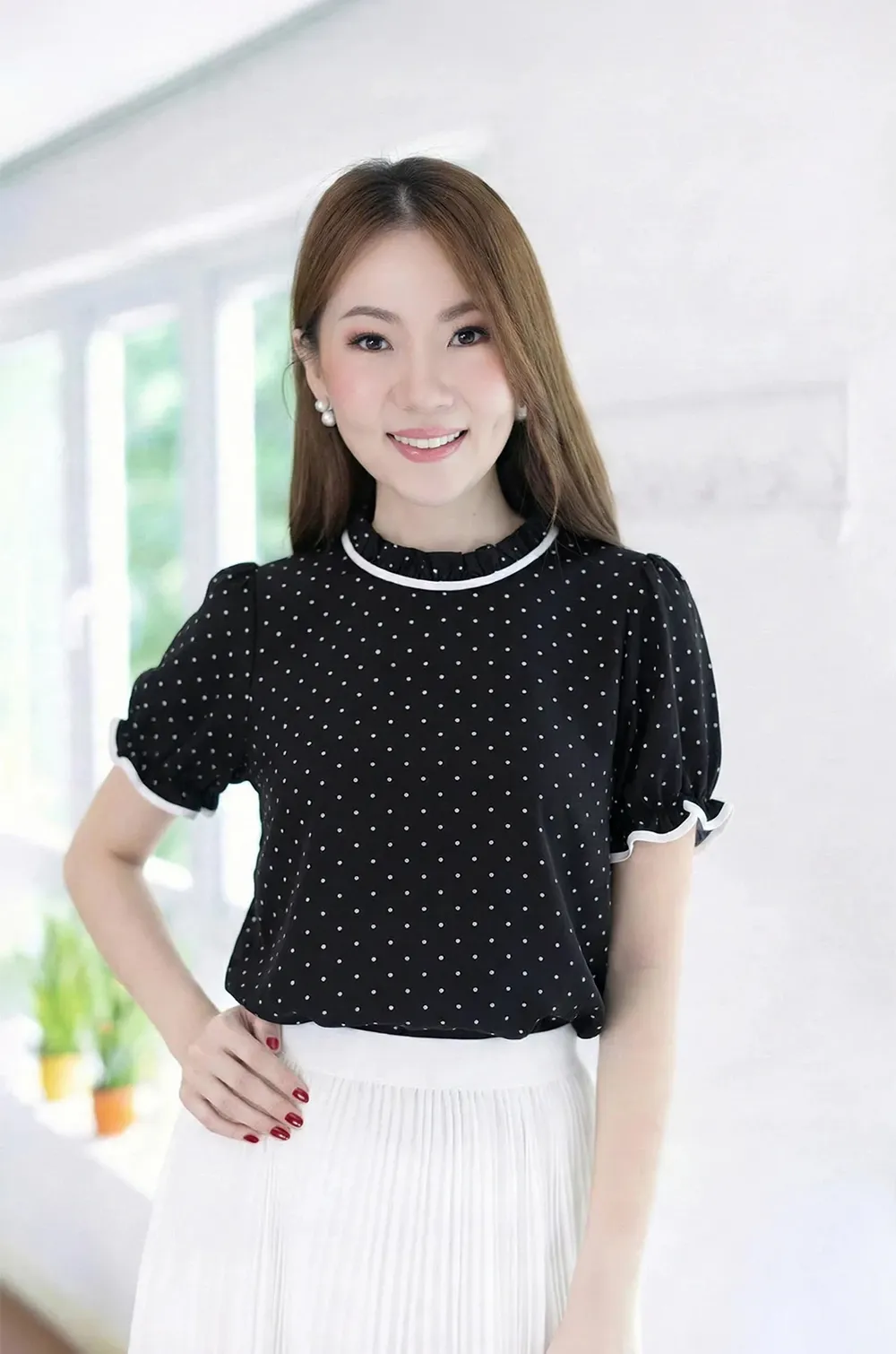 MT6753 Ruff Collar Puff Sleeve Crinkled Blouse – Dot Black