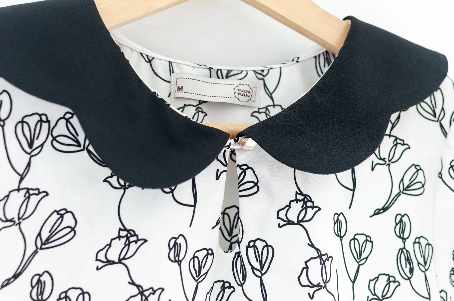 MT6906 Petal Collar Folded Sleeve Blouse – Off-White - Image 4