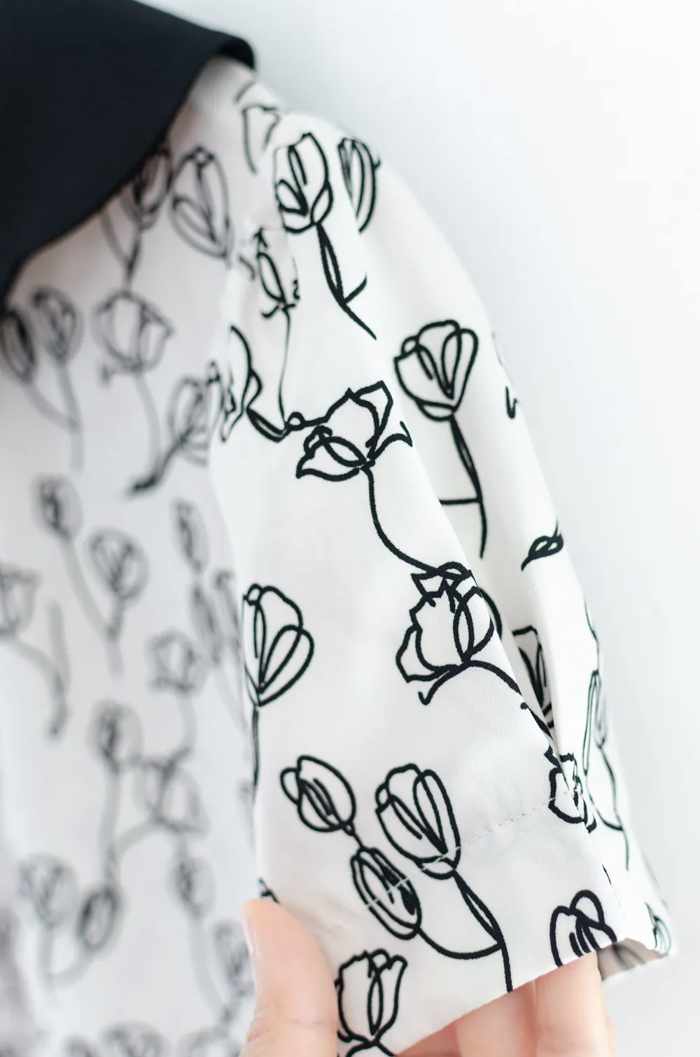 MT6906 Petal Collar Folded Sleeve Blouse – Off-White - Image 5