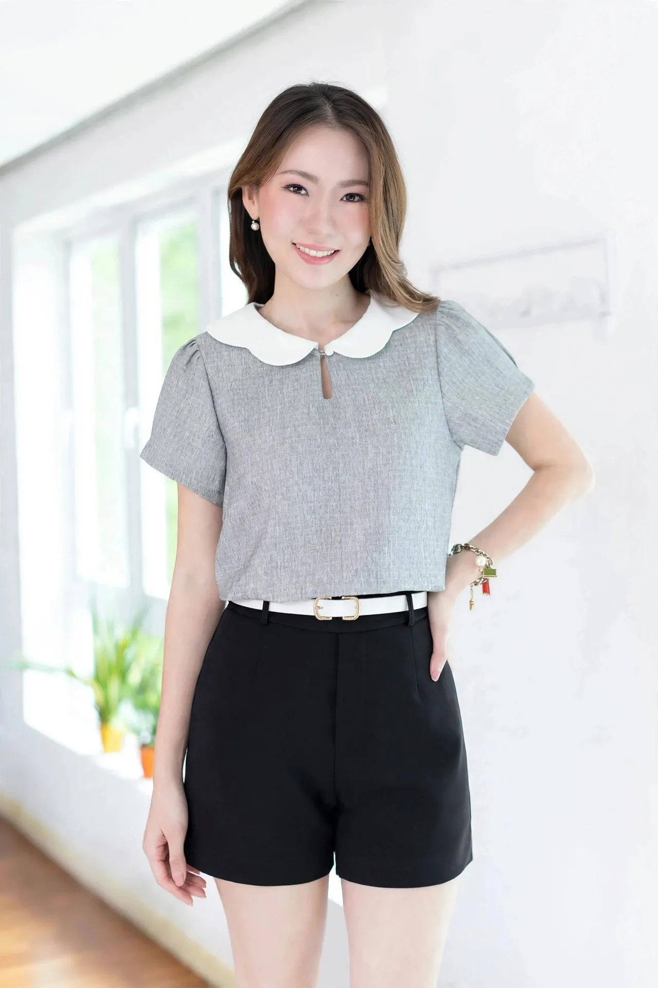 MT6906 Petal Collar Folded Sleeve Blouse – Grey Marl