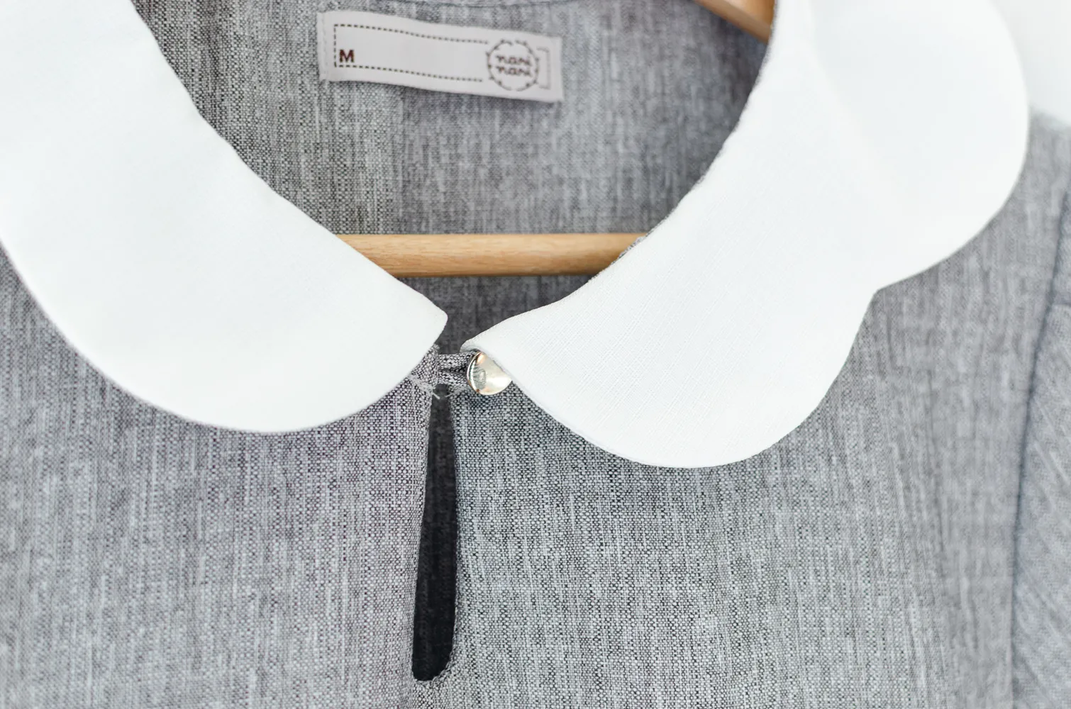 MT6906 Petal Collar Folded Sleeve Blouse – Grey Marl - Image 4