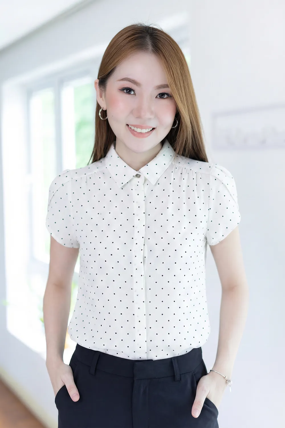 MN0222 Polka Dot Petal Sleeve Shirt – White