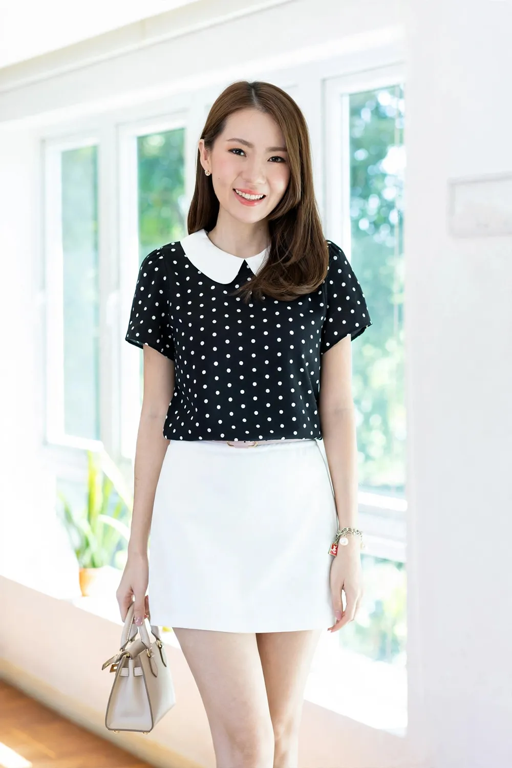 MT0101 Peter Pan Collar Crinkled Blouse – Dot Black - Image 7