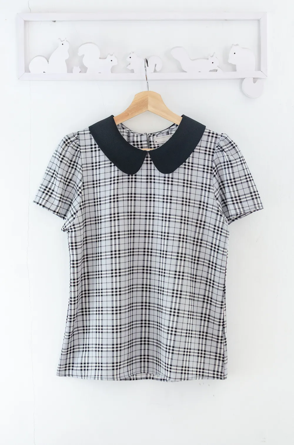 Alternative view of MT0101 Peter Pan Collar Plaid Blouse – Grey