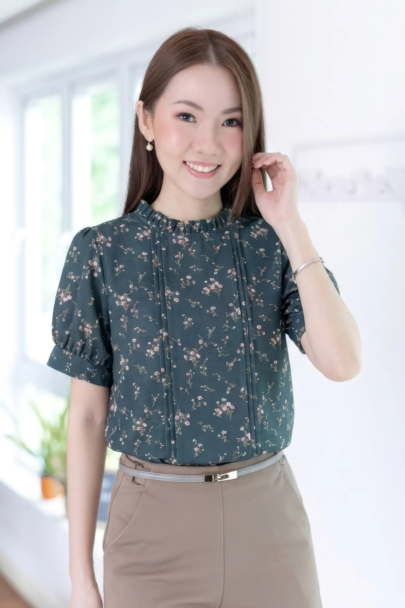 MT0404 Ruff Collar Balloon Sleeve Blouse – Dark Ocean Green