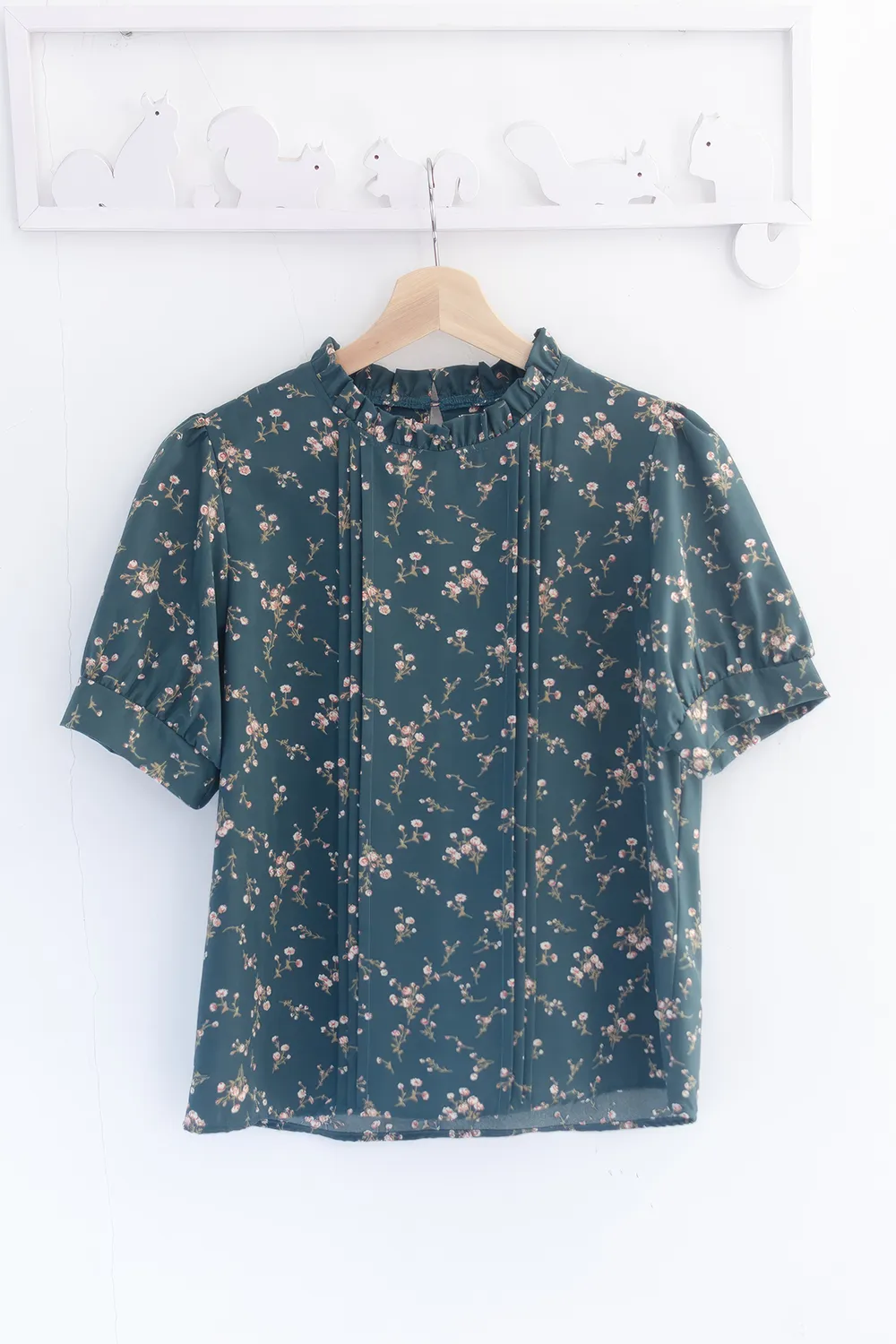Alternative view of MT0404 Ruff Collar Balloon Sleeve Blouse – Dark Ocean Green