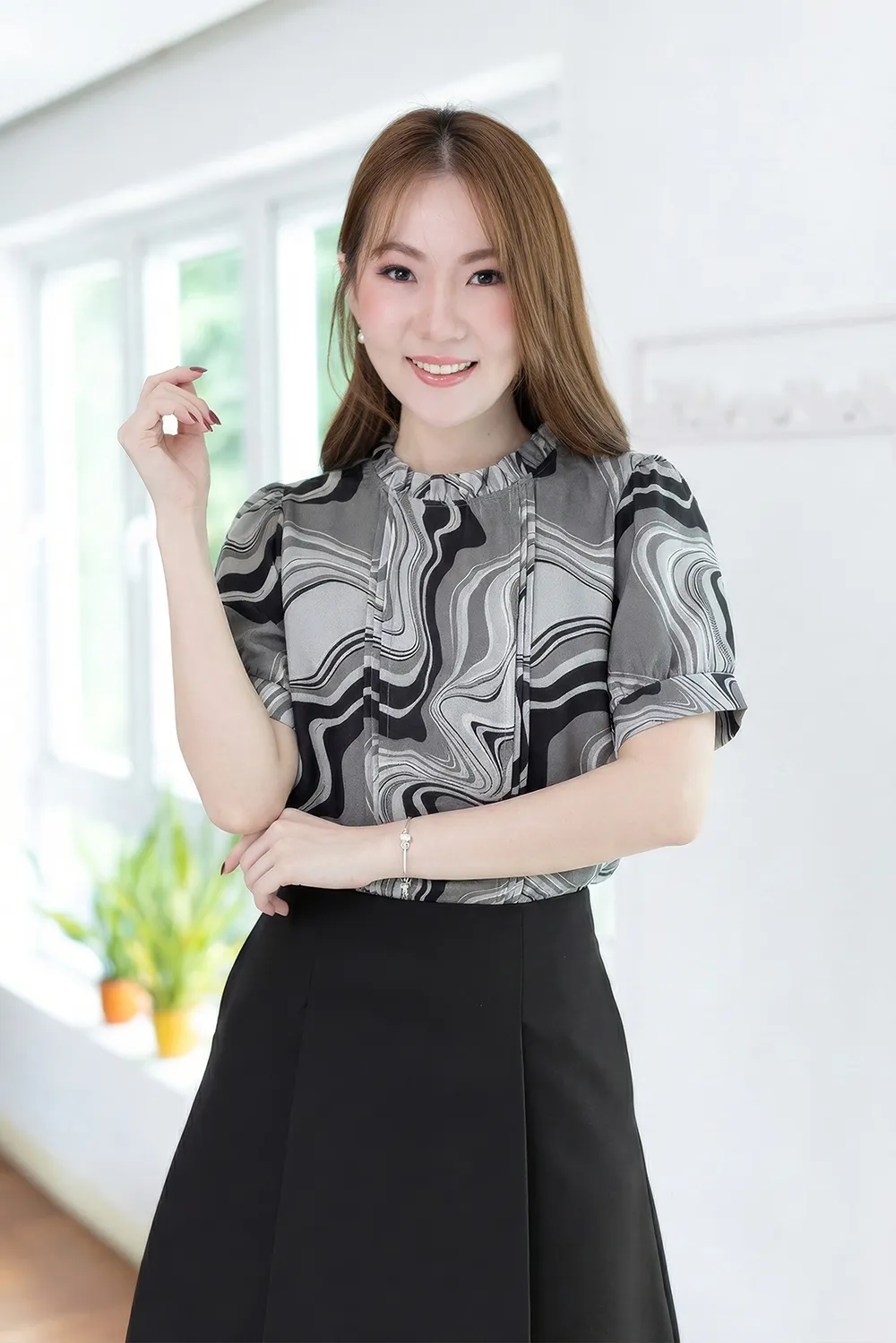 MT0404 Ruff Collar Balloon Sleeve Blouse – Grey - Image 8