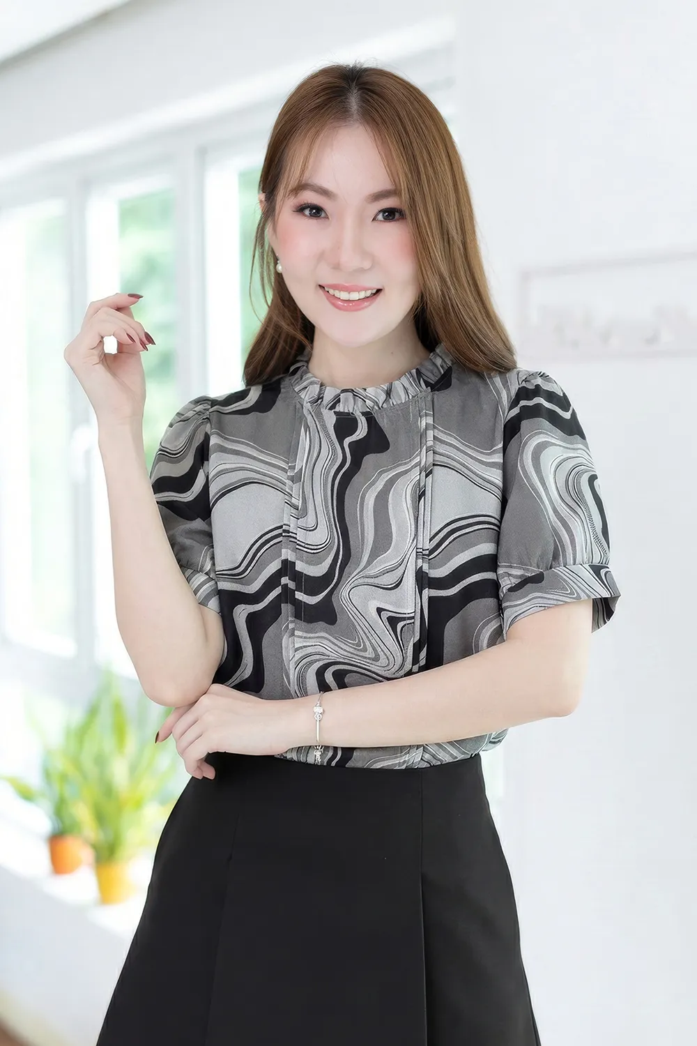 MT0404 Ruff Collar Balloon Sleeve Blouse – Grey