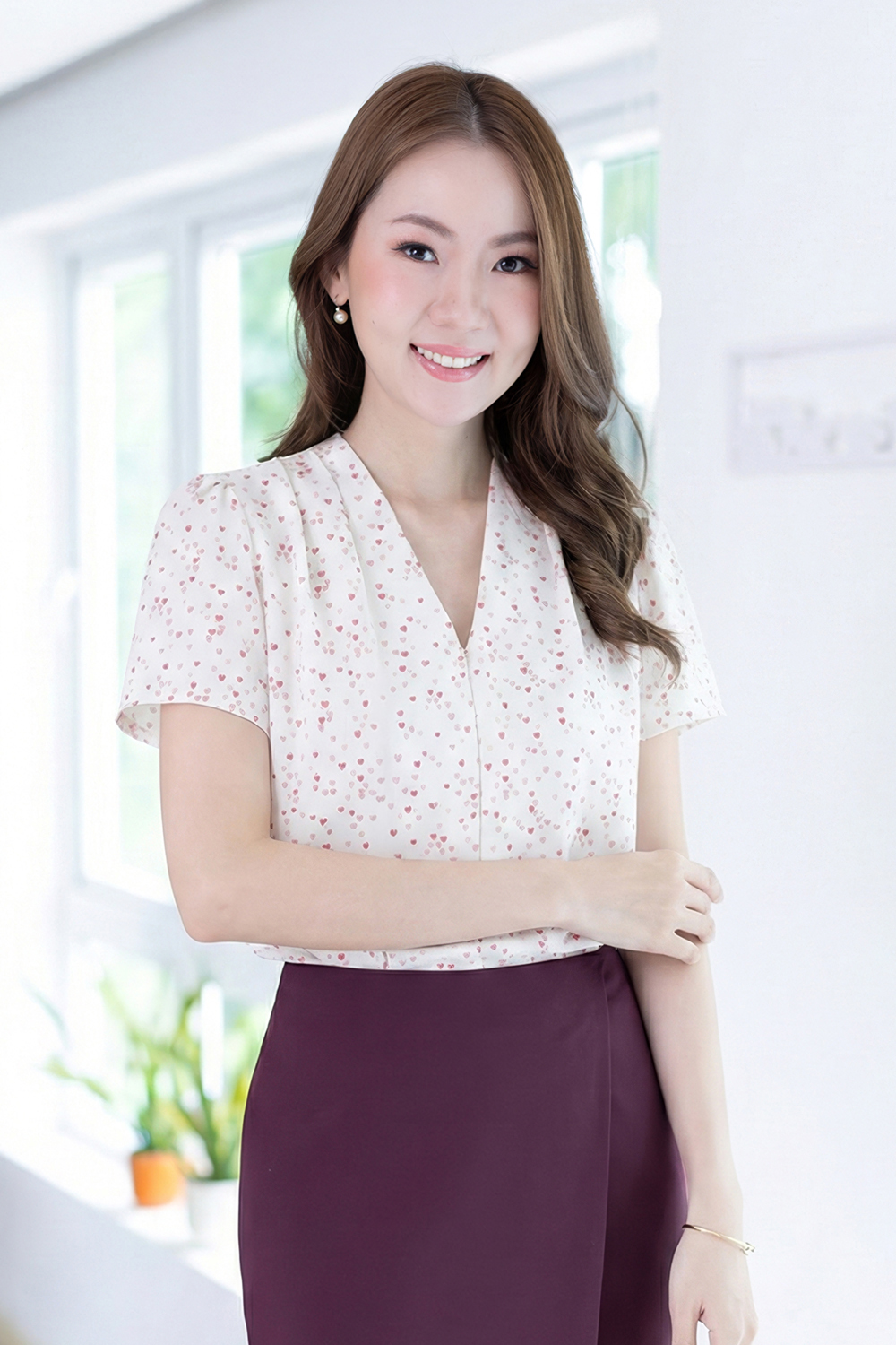 MT0601 V-Collar Heart Blouse – White