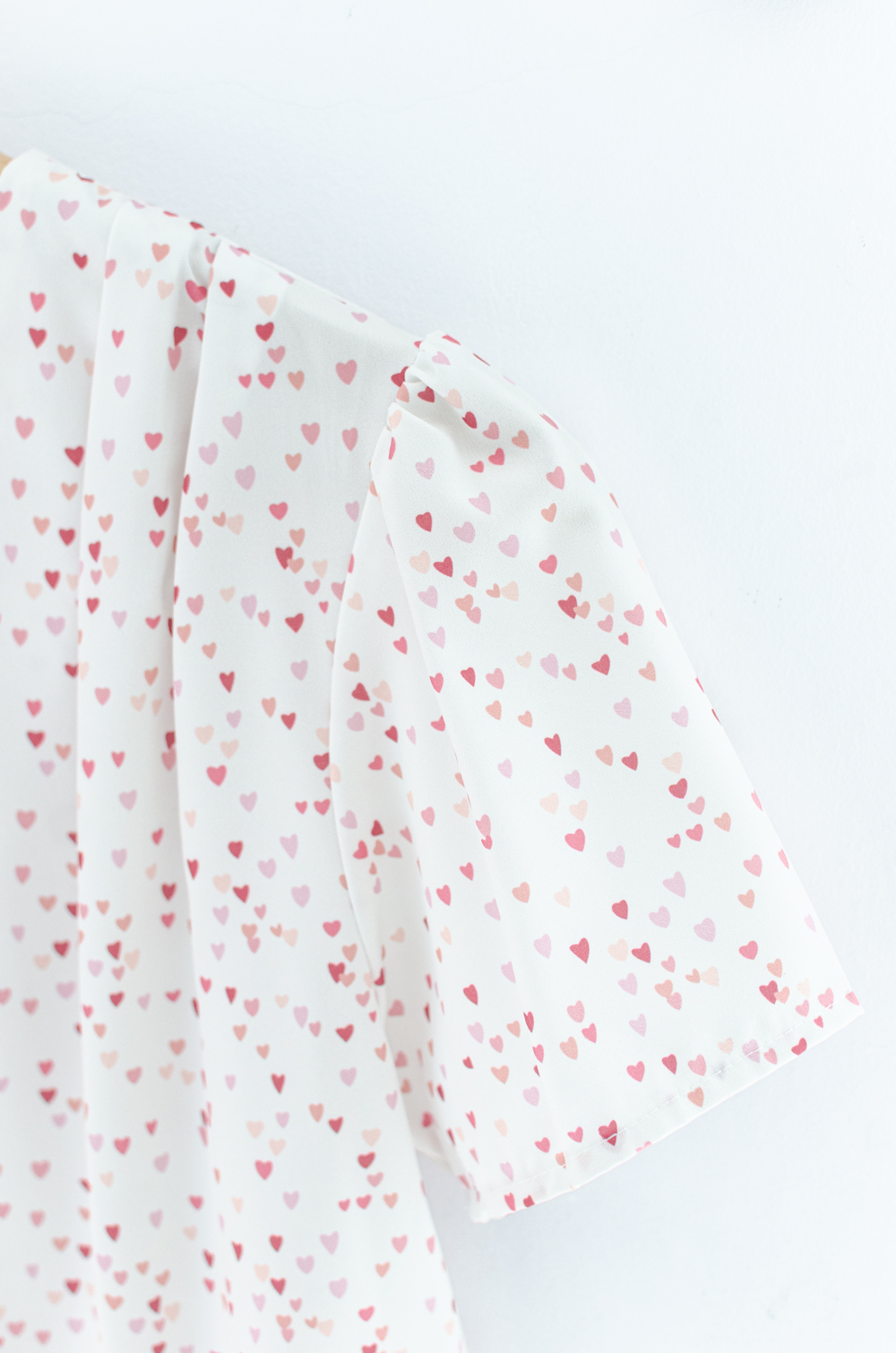 MT0601 V-Collar Heart Blouse – White - Image 5