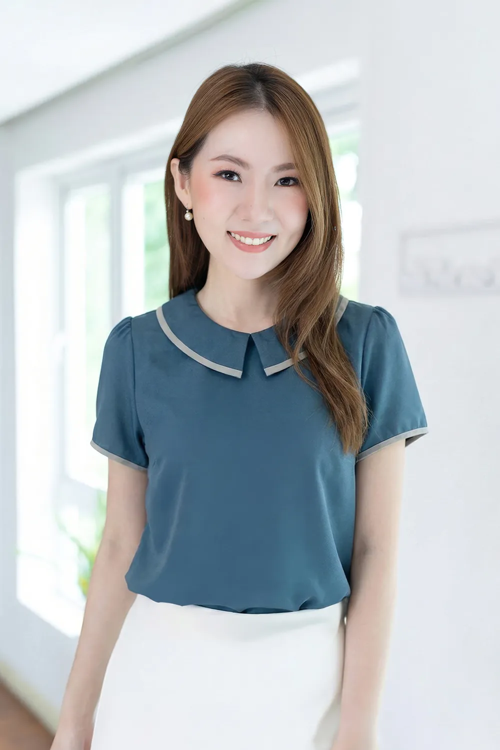 MT6610 Point Collar Blouse – Dark Ocean Green