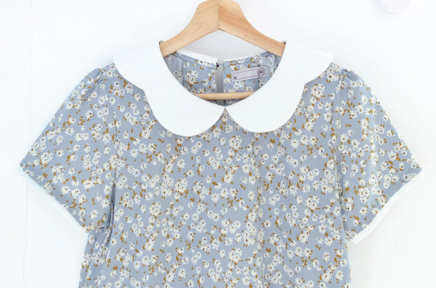 Alternative view of MT7047 Flora Petal Collar Blouse – Bluish Grey