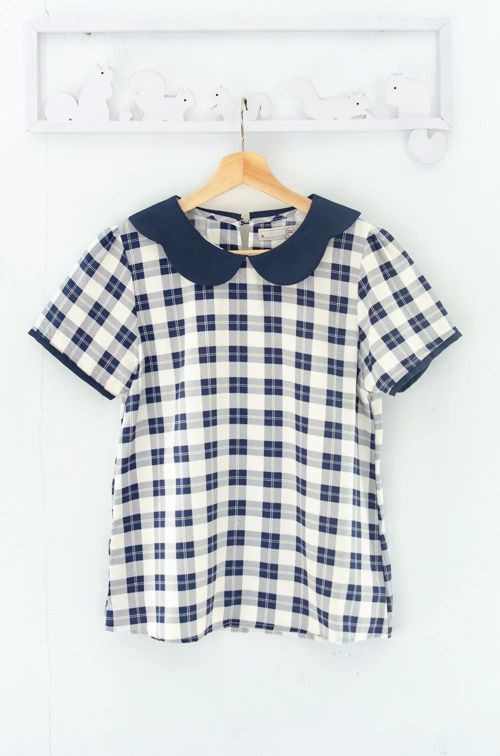 Alternative view of MT7047 Tartan Petal Collar Blouse – Blue