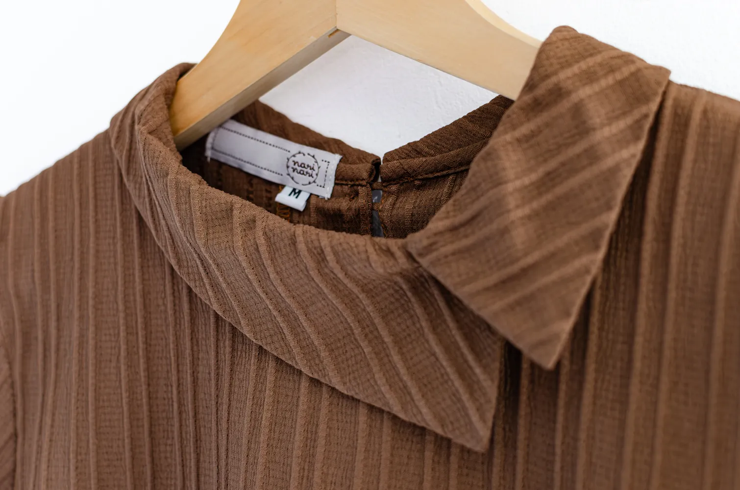 NT1059 Sided Collar Textured Blouse – Brown - Image 3