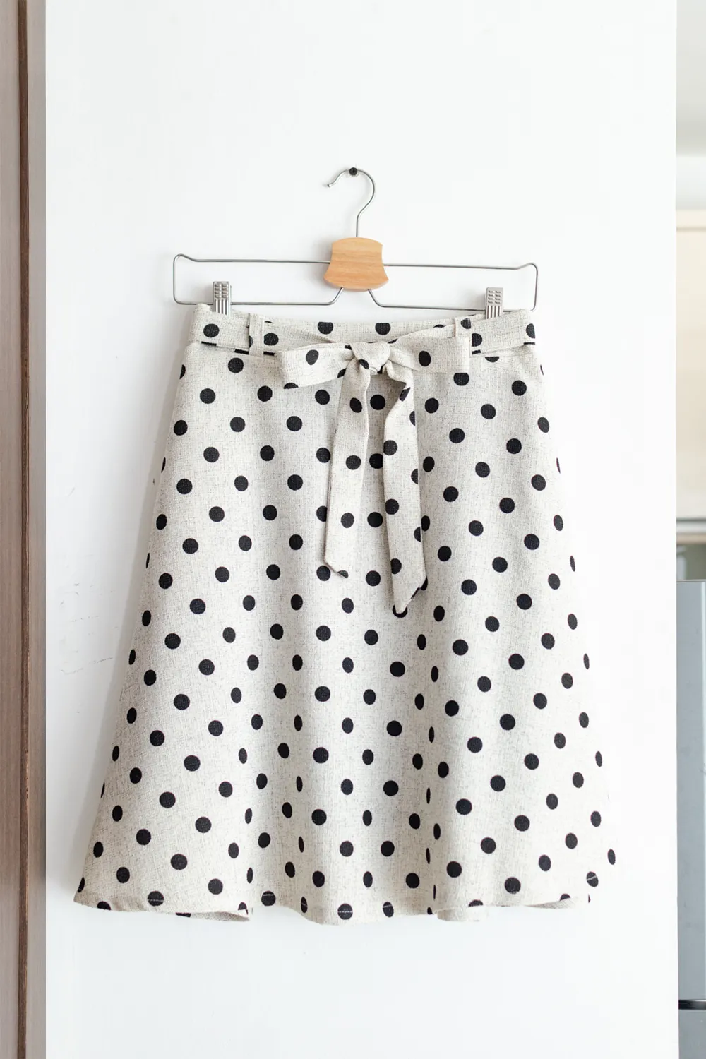 Alternative view of PK02 Polka Dot Sylvia Circle Skirt – Tweed Light Beige