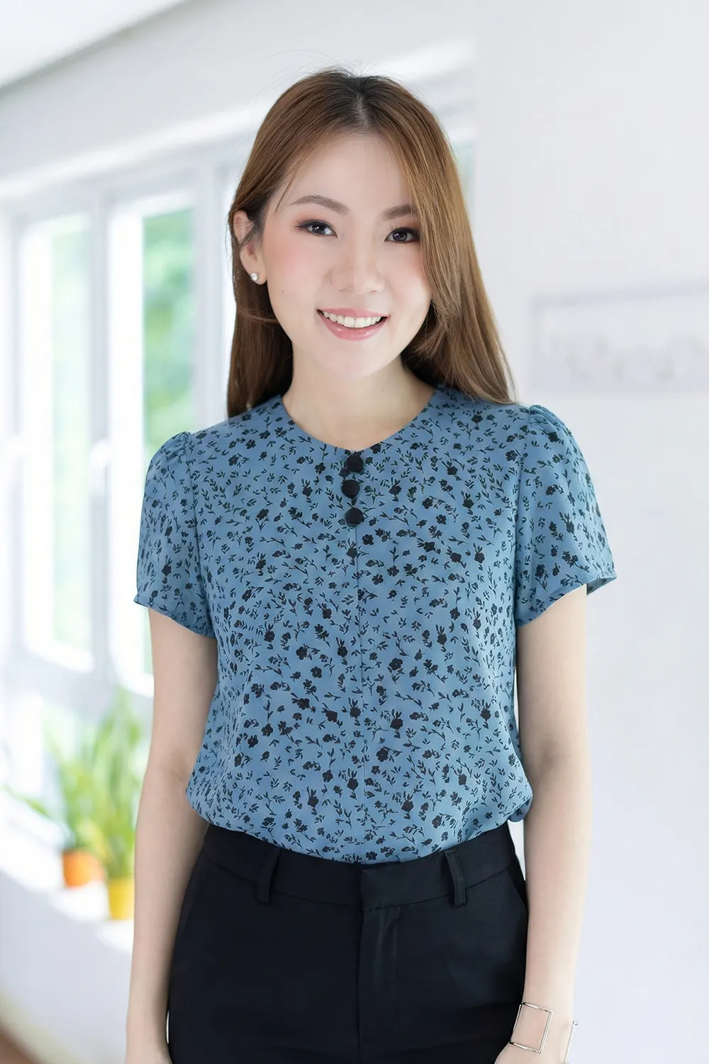 MT0301 Triple Button Flora Blouse – Blue