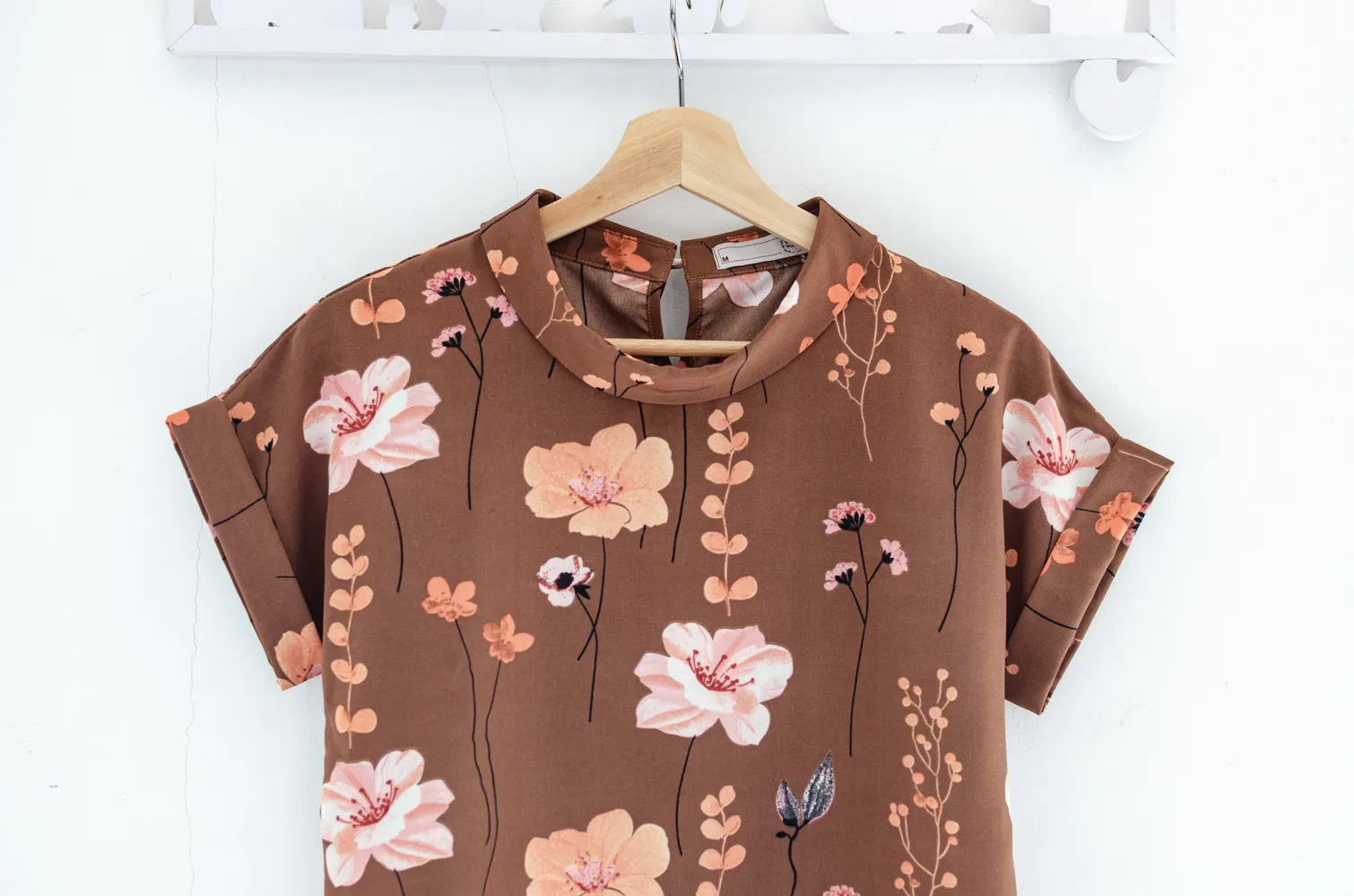 MT2514 Folded Collar Flower Blouse – Caramel Brown - Image 3