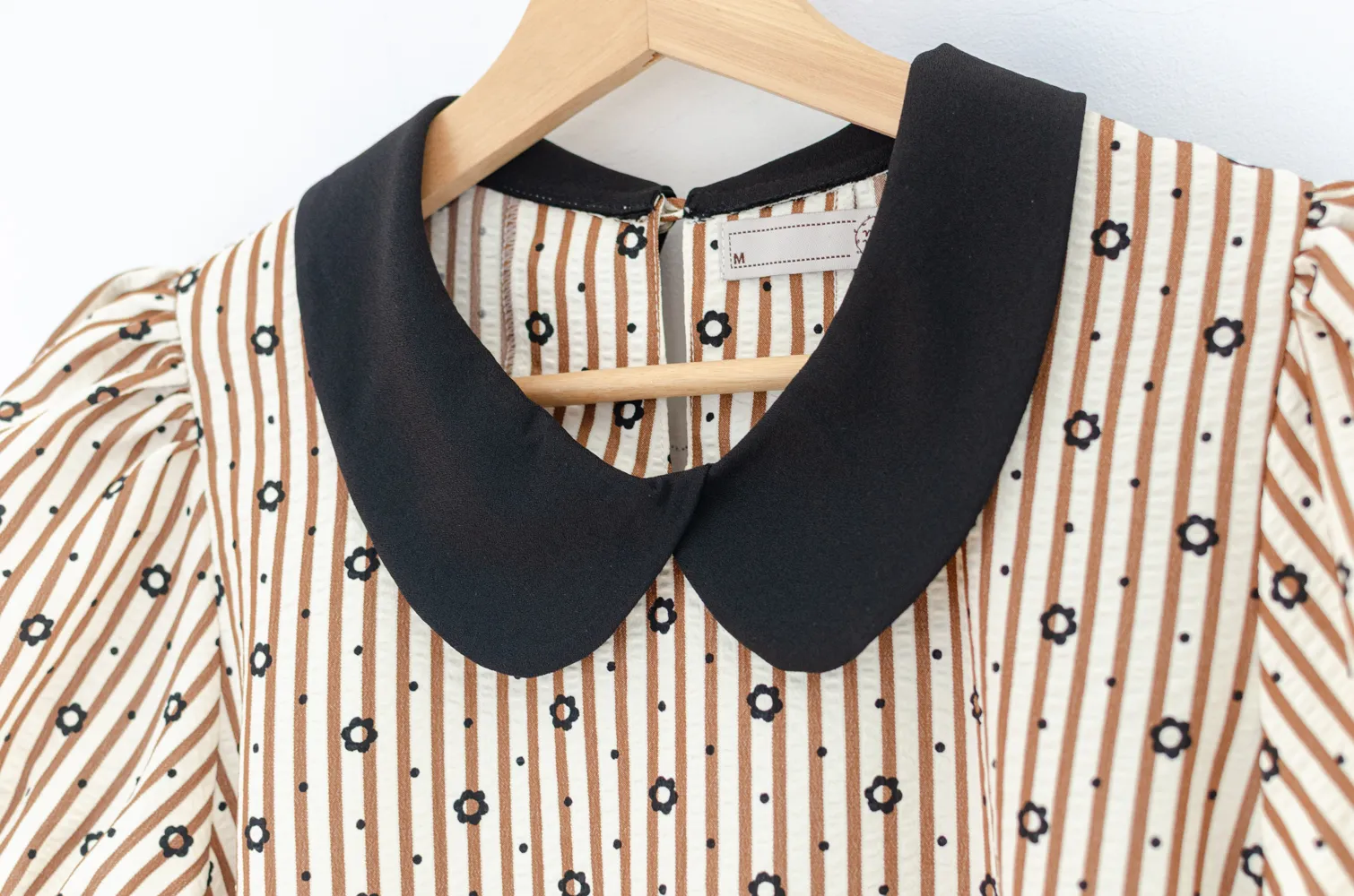 MT5040 Overlap Collar Stripe&Daisy Blouse – Brown - Image 4