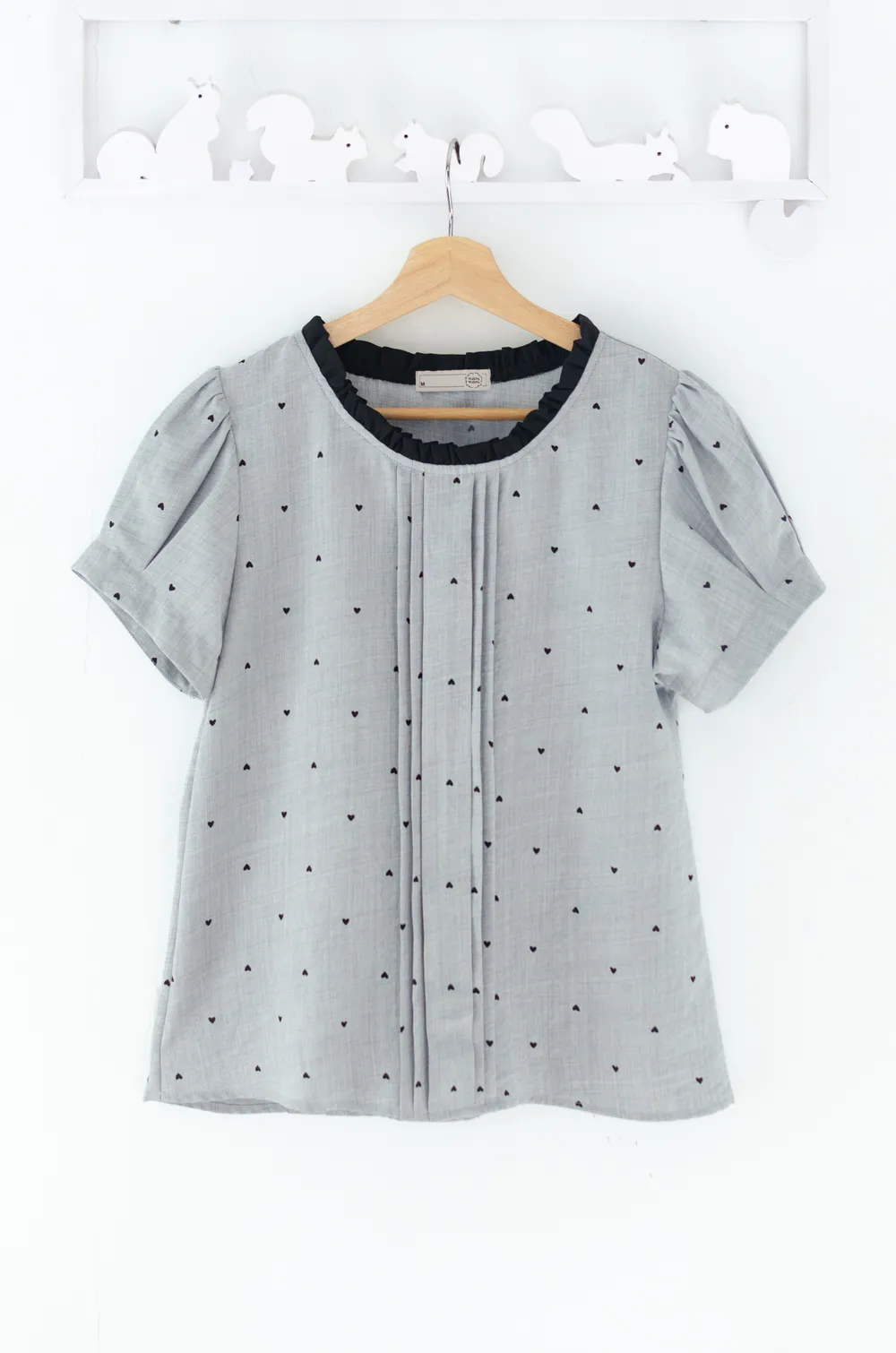Alternative view of MT5343 Frill-trimmed Heart Blouse – Grey